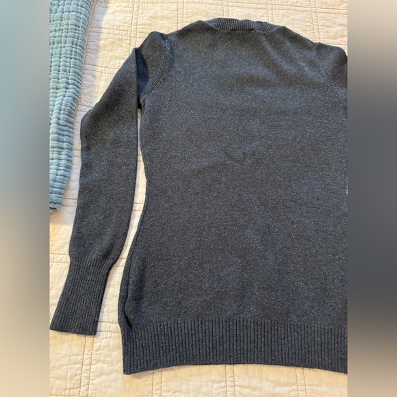 Express sweater - Picture 8 of 8